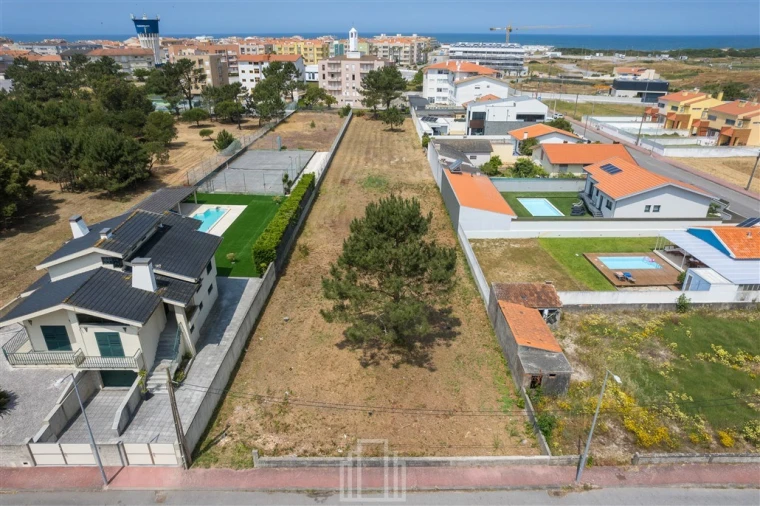 Terreno para Venda em Ovar, São João, Arada e São Vicente de Pereira Jusã Foto 3