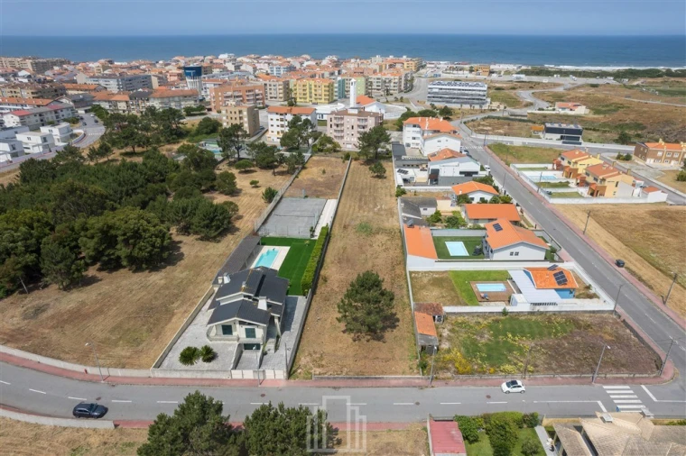 Terreno para Venda em Ovar, São João, Arada e São Vicente de Pereira Jusã Foto 4