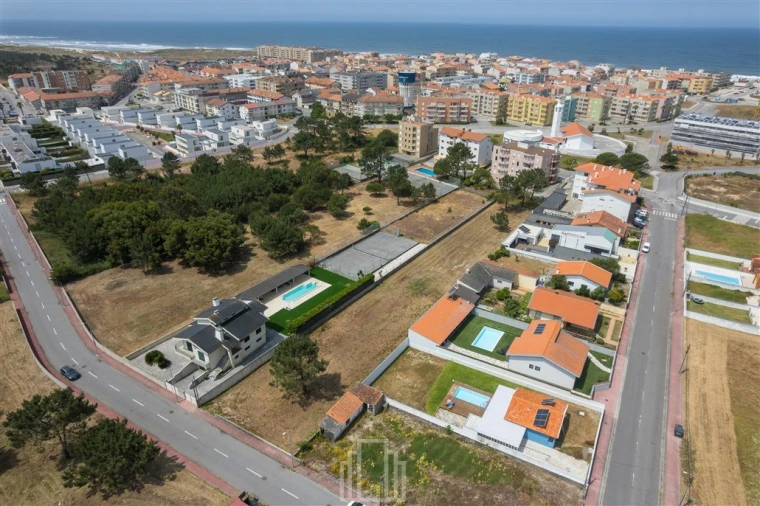 Terreno para Venda em Ovar, São João, Arada e São Vicente de Pereira Jusã Foto 12