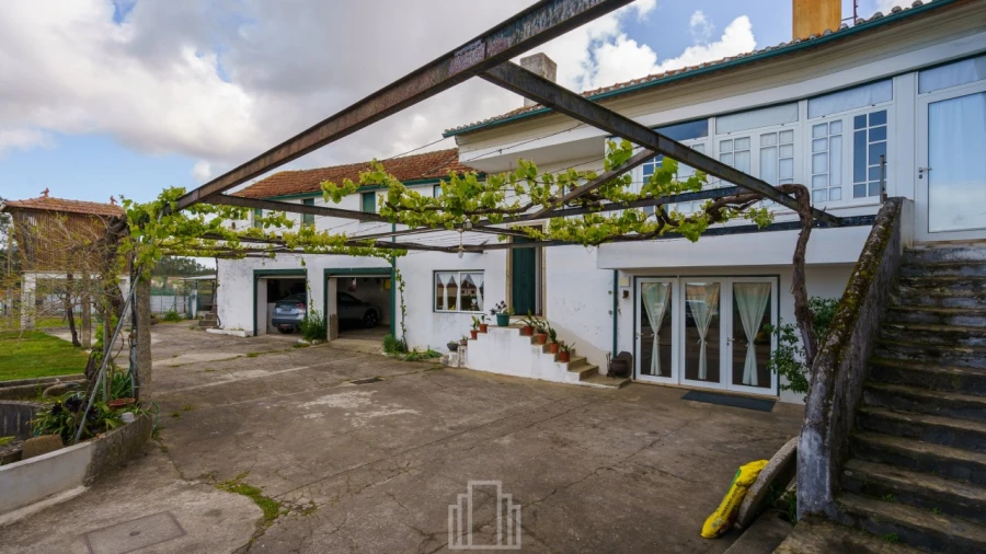 Moradia T4 para Venda em Ovar, São João, Arada e São Vicente de Pereira Jusã Foto 8