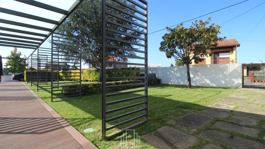 Moradia T5 para Venda em Grijó e Sermonde Foto 26