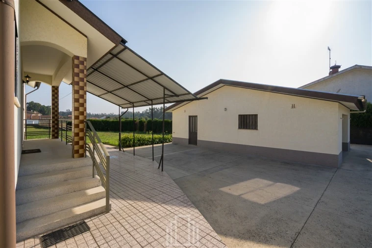 Moradia T3 para Venda em Avanca Foto 9