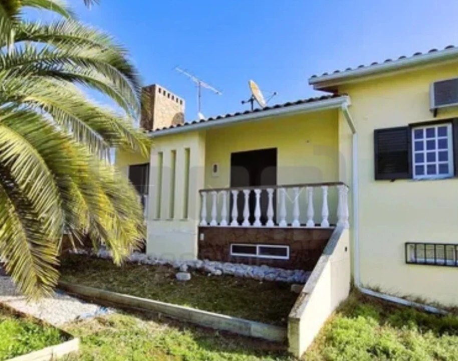 Moradia T3 para Venda em São Pedro de Tomar Foto 19