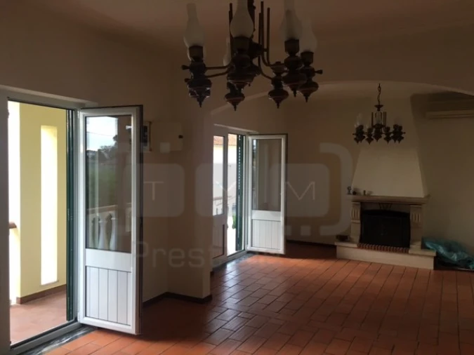 Moradia T3 para Venda em São Pedro de Tomar Foto 6