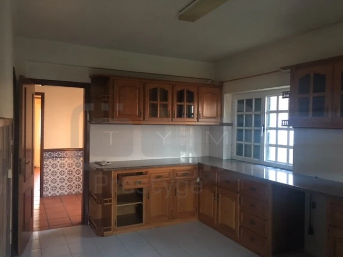 Moradia T3 para Venda em São Pedro de Tomar Foto 4