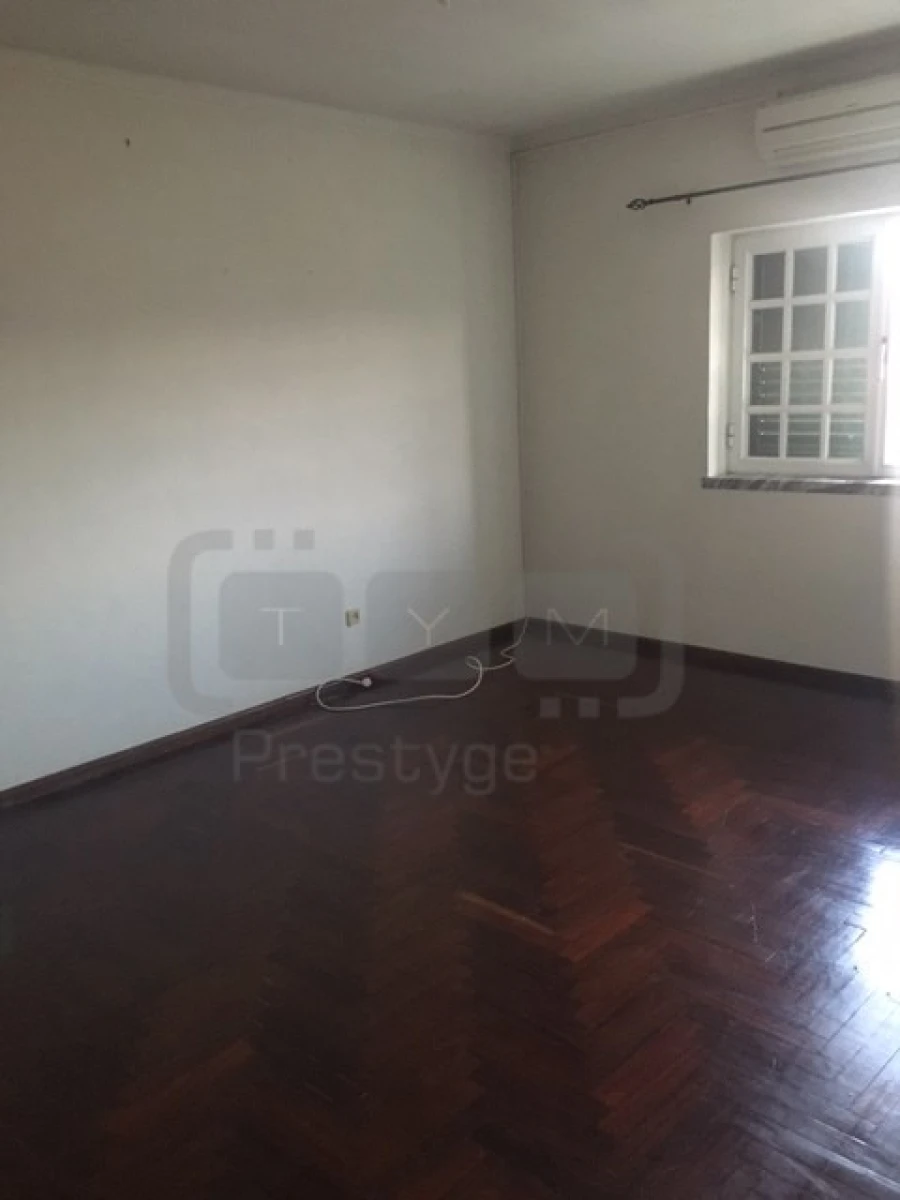 Moradia T3 para Venda em São Pedro de Tomar Foto 11