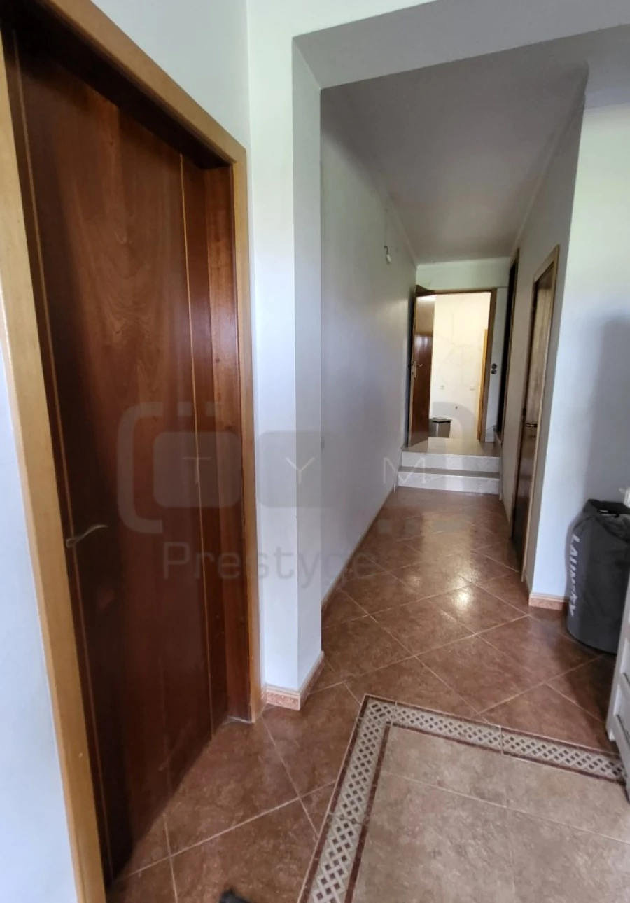 Moradia T5 para Venda em Asseiceira Foto 16