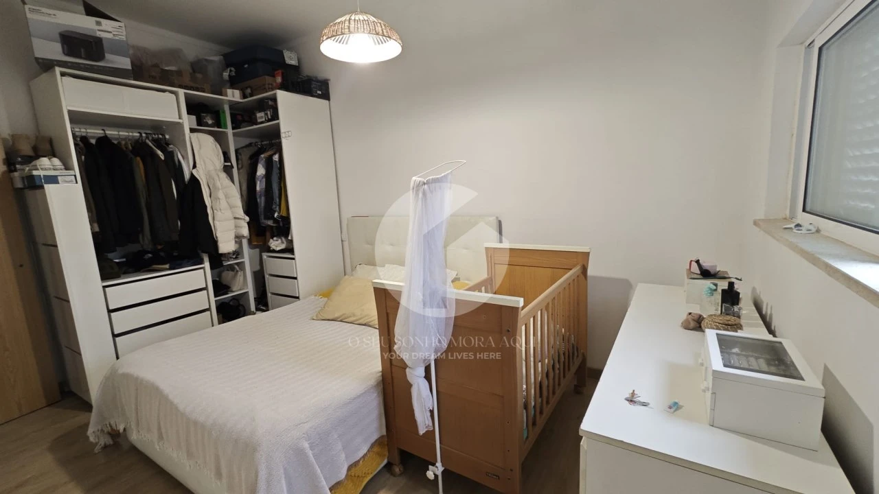 Apartamento T2 para Venda em Olhão Foto 7
