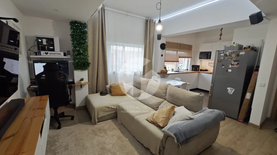 Apartamento T2 para Venda em Olhão Foto 11