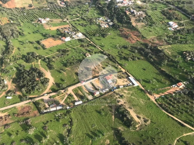 Moradia para Venda em Quelfes Foto 15