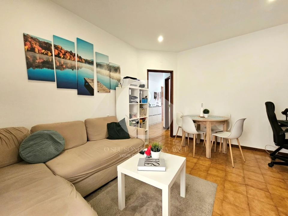 Apartamento T2 para Venda em Olhão Foto 2