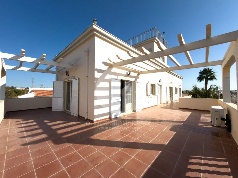 Moradia T5 para Venda em Pechão Foto 27