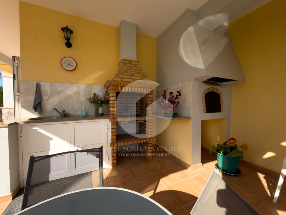 Moradia T5 para Venda em Pechão Foto 48