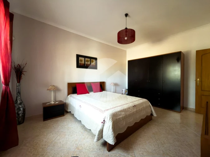 Moradia T5 para Venda em Pechão Foto 14