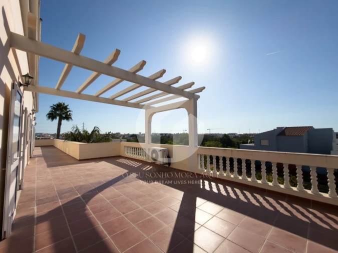 Moradia T5 para Venda em Pechão Foto 28