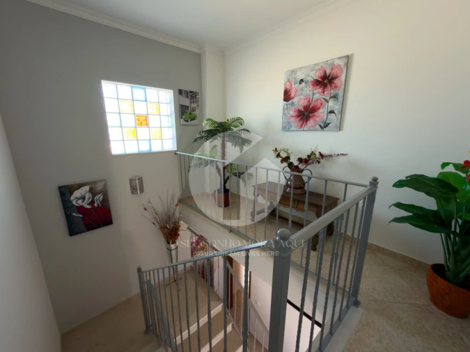 Moradia T5 para Venda em Pechão Foto 38