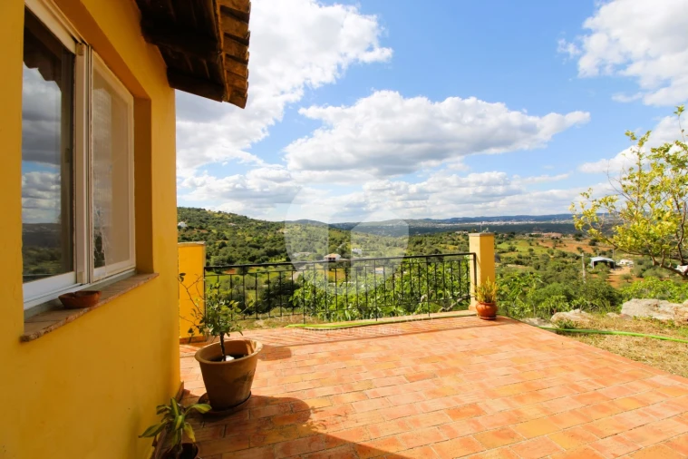 Moradia T2 para Venda em Conceição e Estoi Foto 1