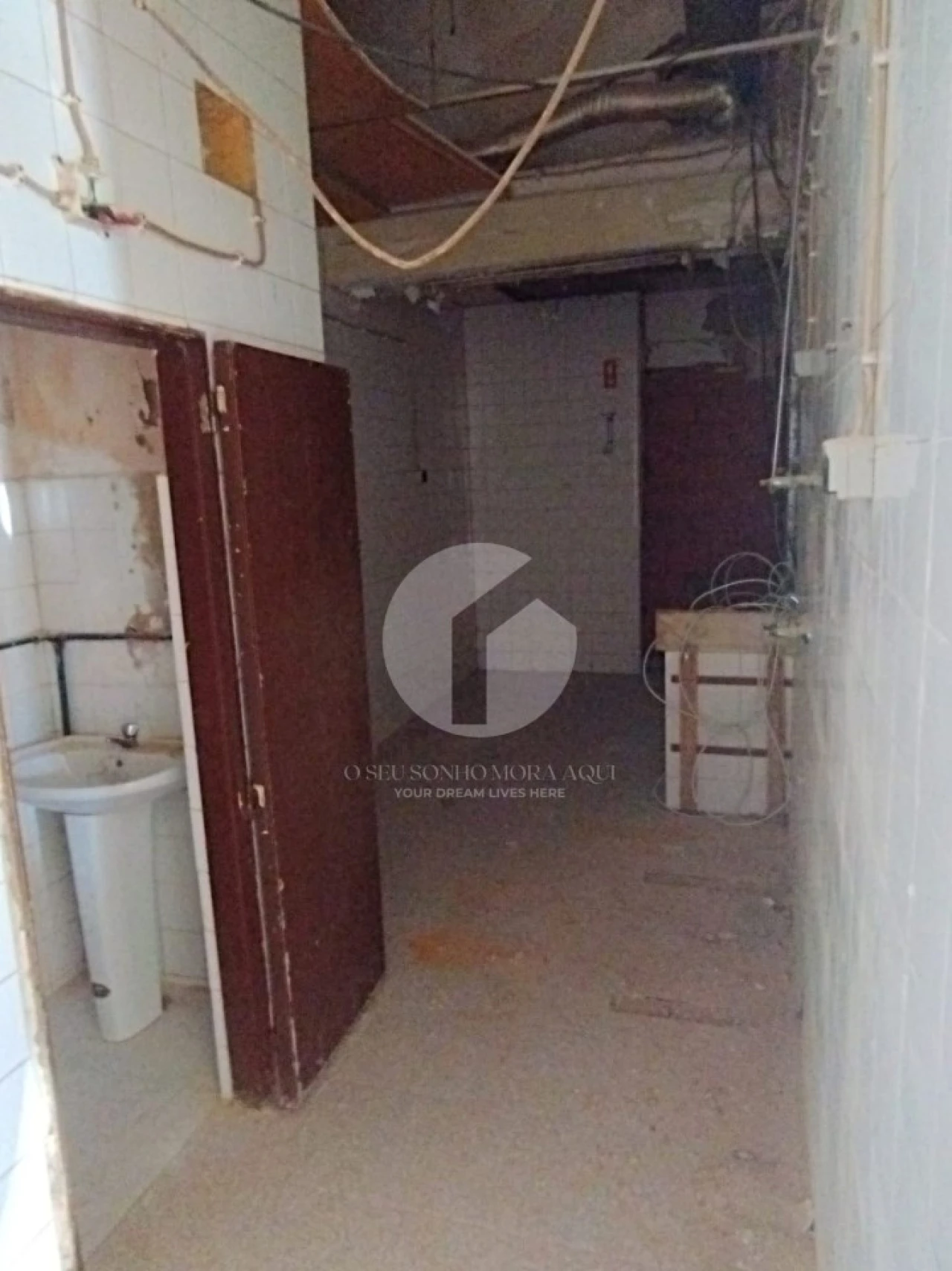 Loja para Venda em Olhão Foto 3