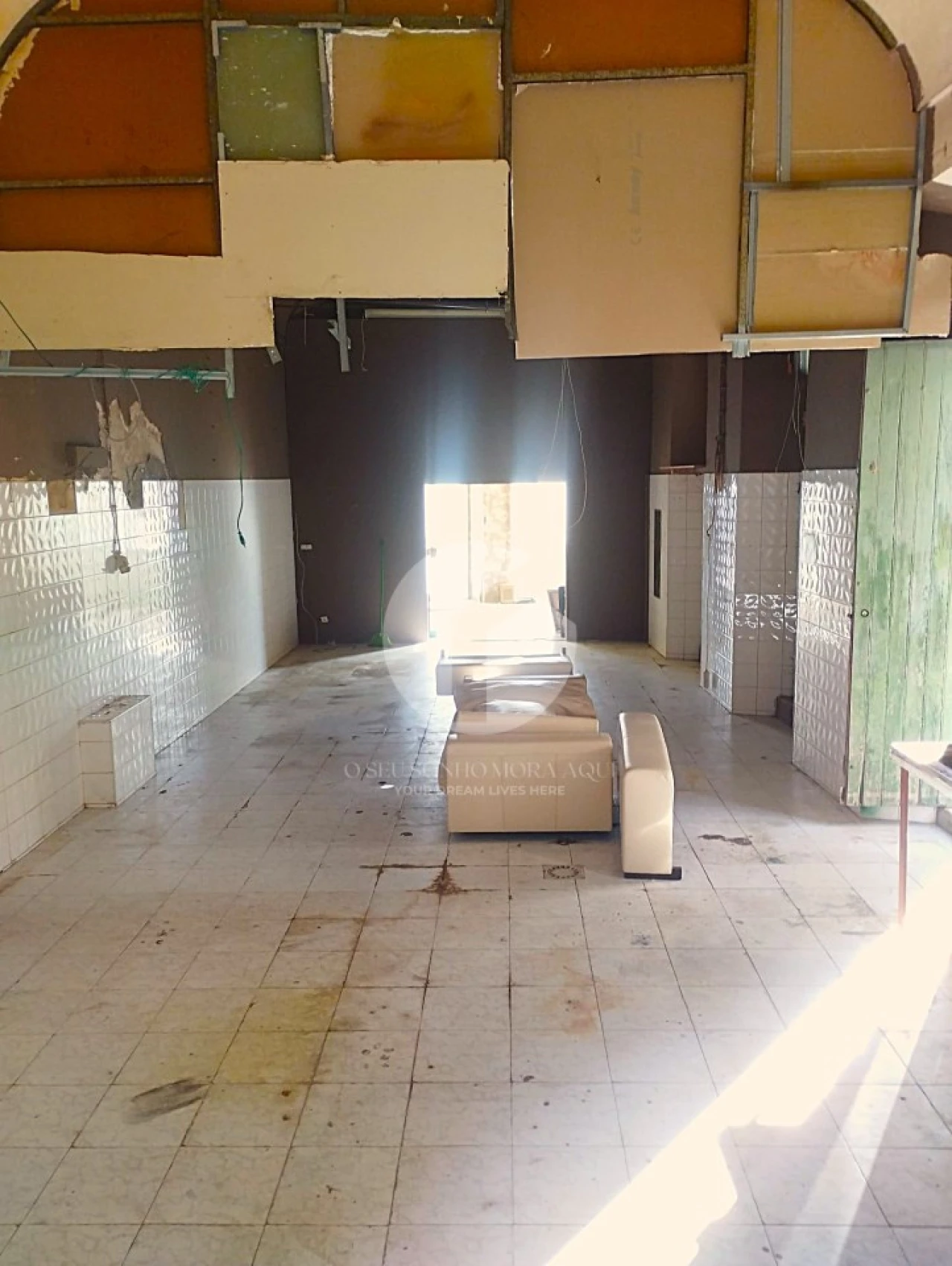 Loja para Venda em Olhão Foto 12