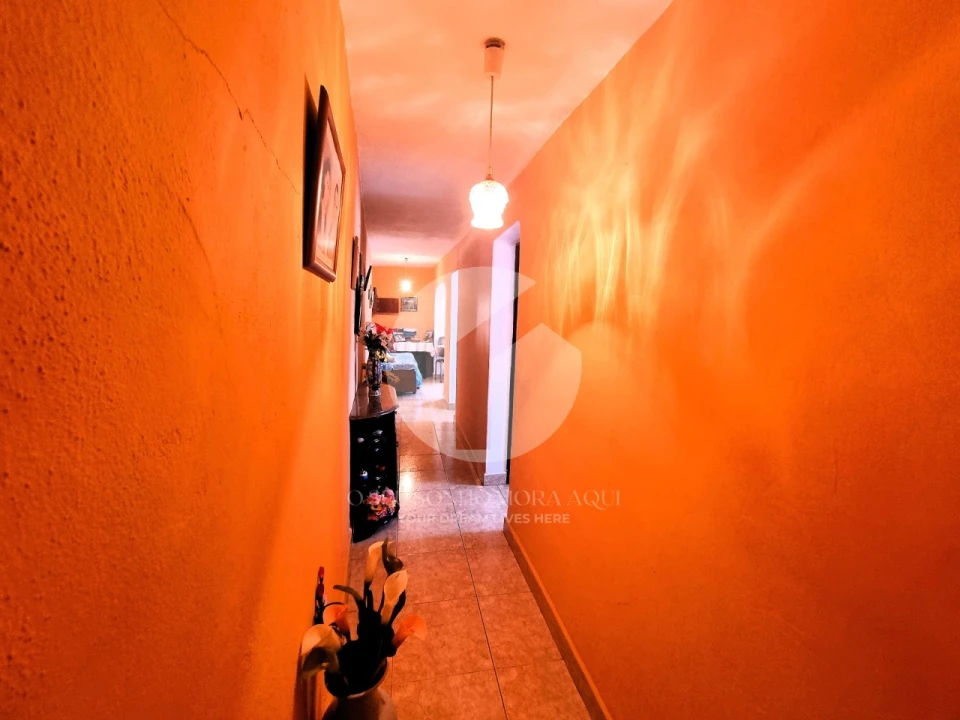 Moradia T2 para Venda em Quelfes Foto 15