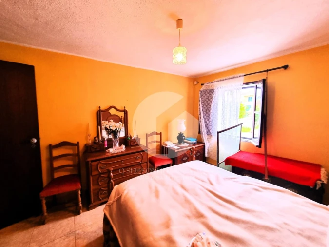 Moradia T2 para Venda em Quelfes Foto 20