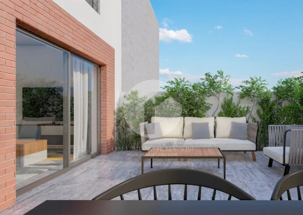 Terreno para Venda em Quelfes Foto 2