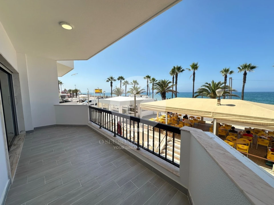 Apartamento T3 para Venda em Quarteira Foto 2