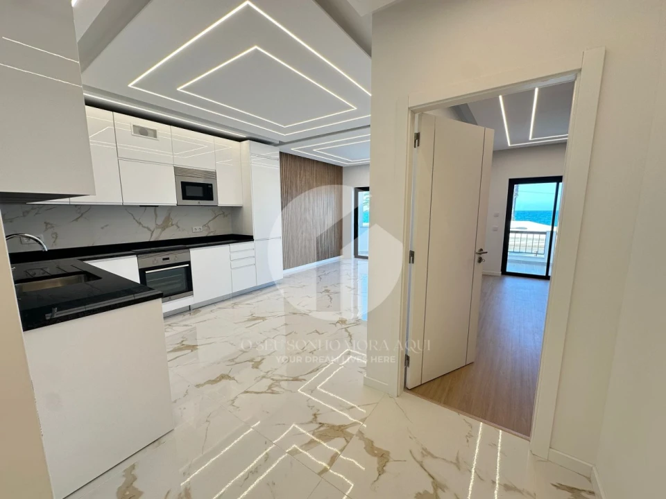 Apartamento T3 para Venda em Quarteira Foto 7