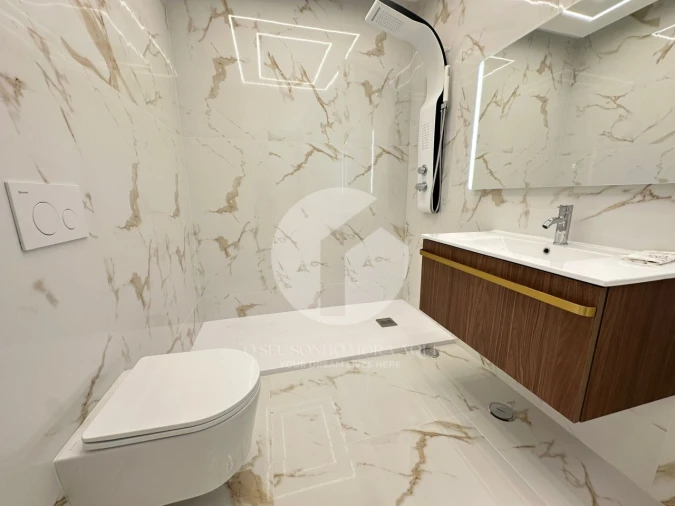 Apartamento T3 para Venda em Quarteira Foto 11