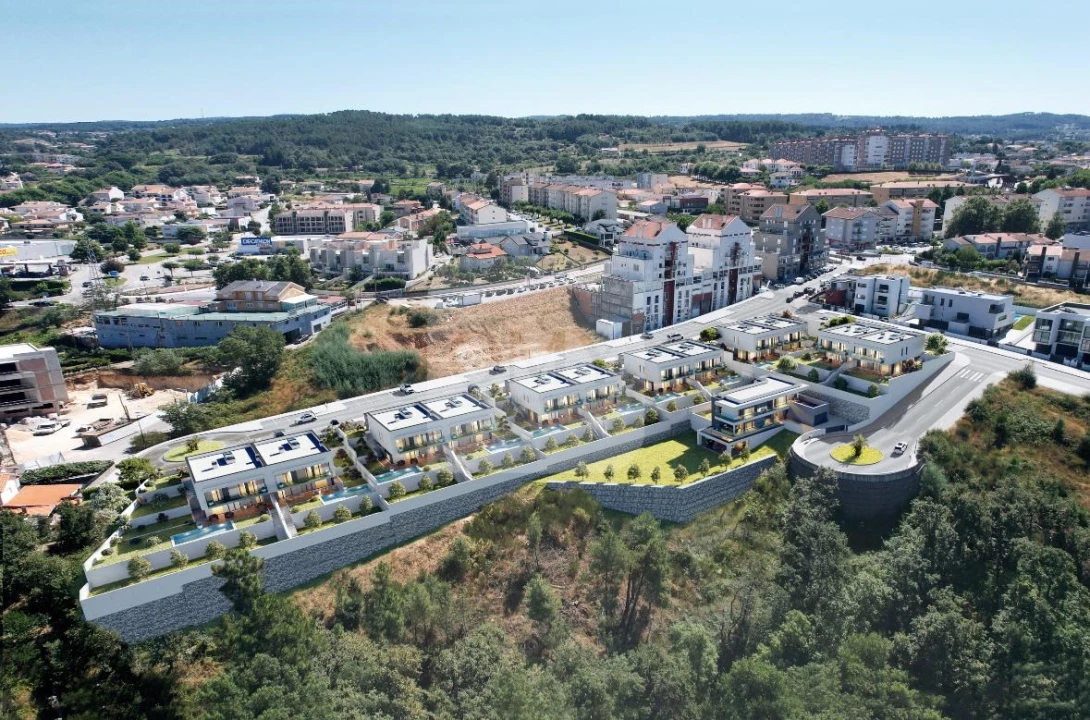 Moradia T4 para Venda em Nossa Senhora da Conceição, São Pedro e São Dinis Foto 1