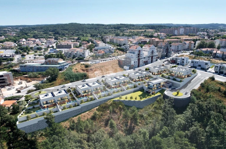 Moradia T4 para Venda em Nossa Senhora da Conceição, São Pedro e São Dinis