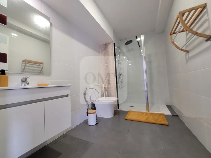 Apartamento T4 para Venda em Nossa Senhora da Conceição, São Pedro e São Dinis Foto 4