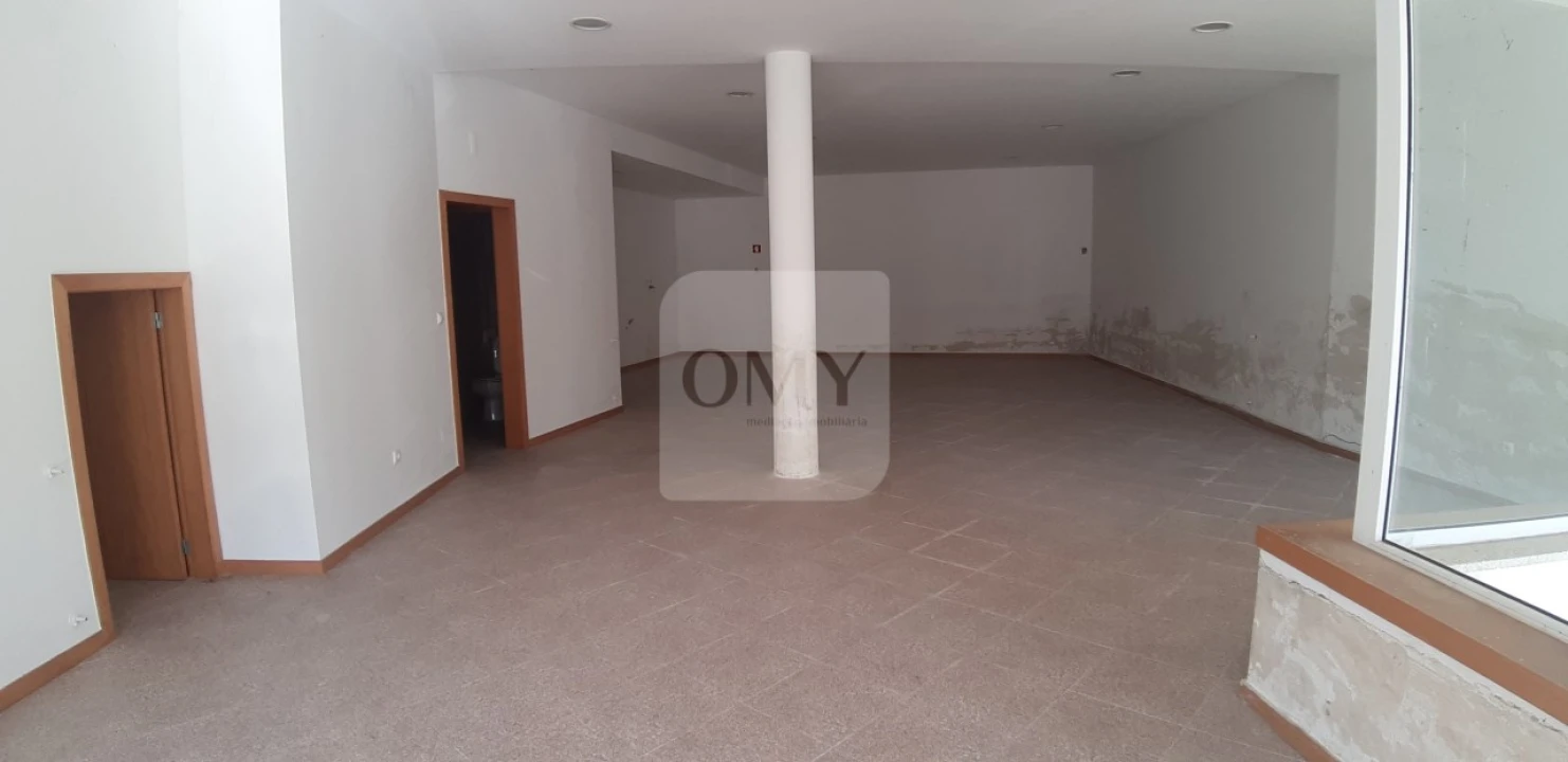 Loja para Venda em Murça Foto 4