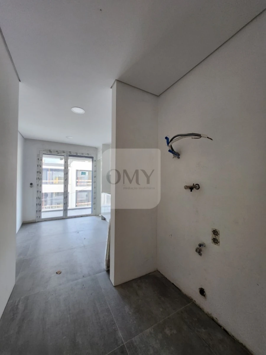 Apartamento T2 para Venda em Nossa Senhora da Conceição, São Pedro e São Dinis Foto 3