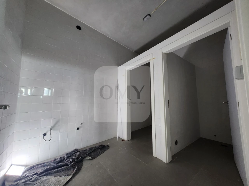 Prédio para Venda em Nossa Senhora da Conceição, São Pedro e São Dinis Foto 37