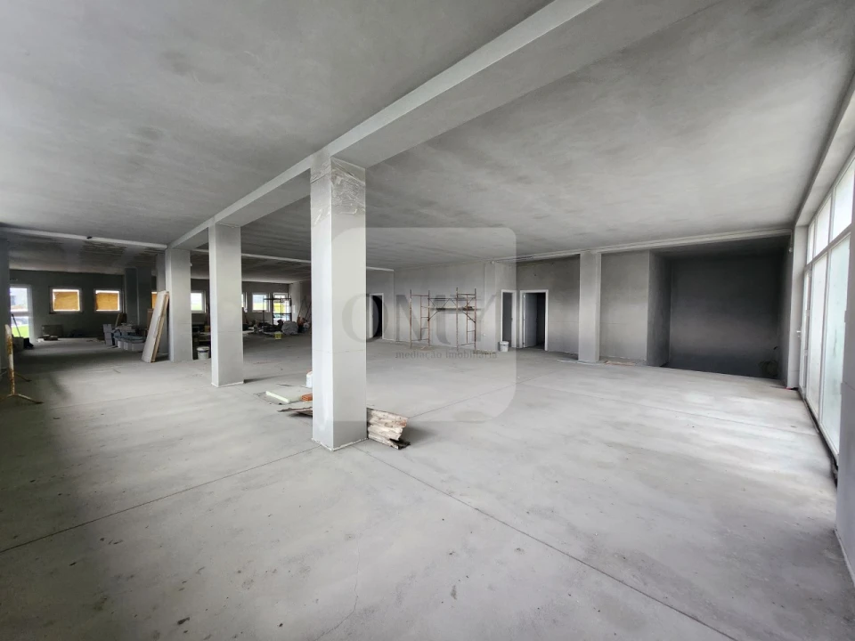 Loja para Venda em Nossa Senhora da Conceição, São Pedro e São Dinis Foto 1