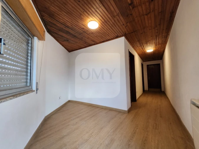 Moradia T3 para Venda em Vila Verde Foto 8