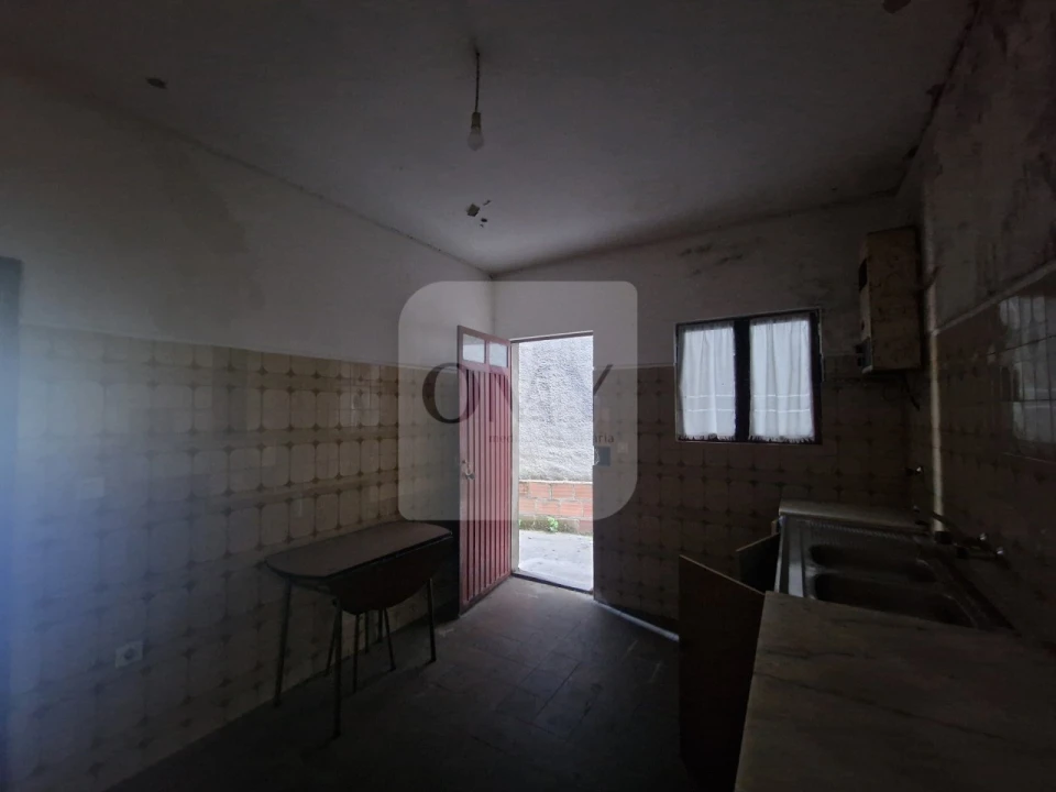 Moradia T2 para Venda em Parada de Cunhos Foto 13