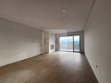 Apartamento T2 para ced. p. contratual em Nossa Senhora da Conceição, São Pedro e São Dinis