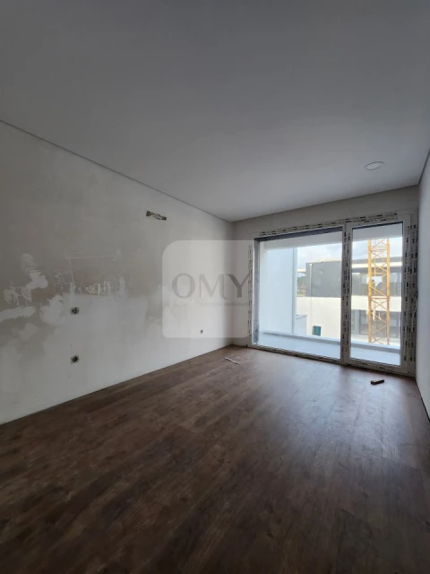 Apartamento T2 para ced. p. contratual em Nossa Senhora da Conceição, São Pedro e São Dinis