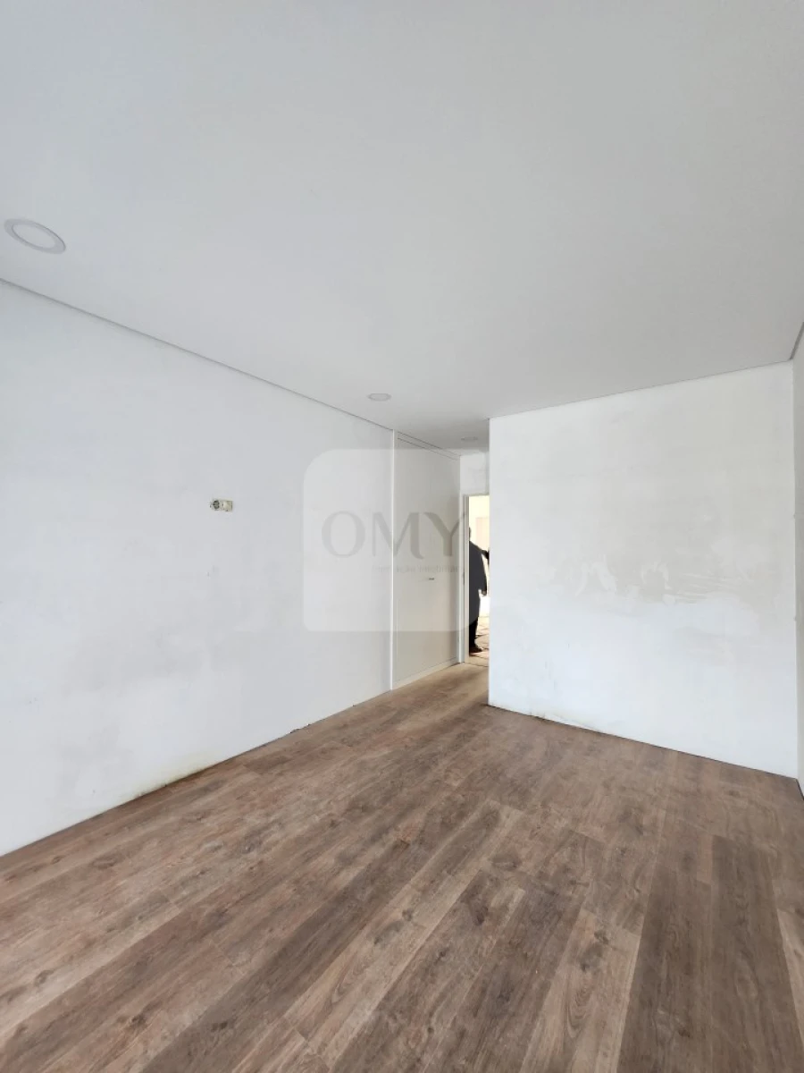 Apartamento T2 para ced. p. contratual em Nossa Senhora da Conceição, São Pedro e São Dinis Foto 8