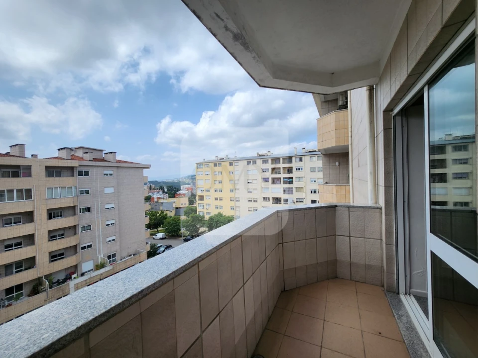 Apartamento T3 para Venda em Nossa Senhora da Conceição, São Pedro e São Dinis Foto 3