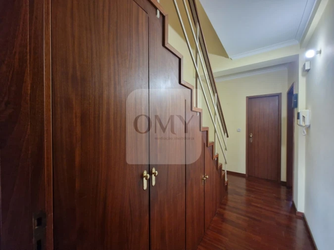 Apartamento T4 para Venda em Nossa Senhora da Conceição, São Pedro e São Dinis Foto 9