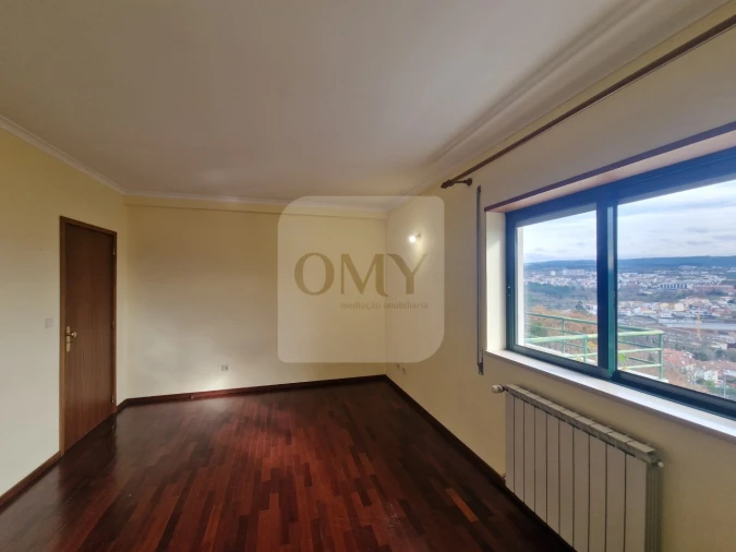 Apartamento T4 para Venda em Nossa Senhora da Conceição, São Pedro e São Dinis Foto 26