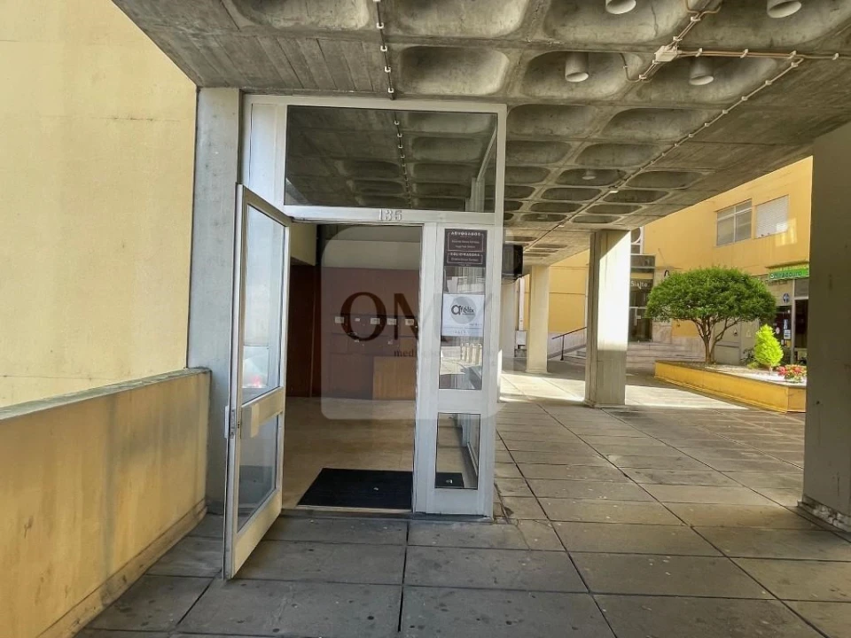 Escritório para Venda em Peso da Régua e Godim Foto 6