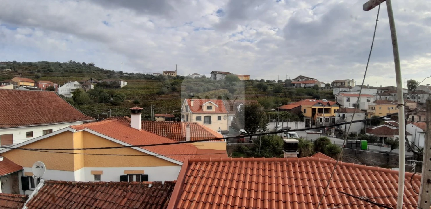 Moradia T2 para Venda em Nogueira e Ermida Foto 2