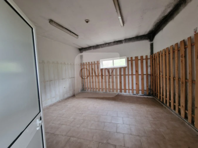 Loja para Venda em Sanfins do Douro Foto 7