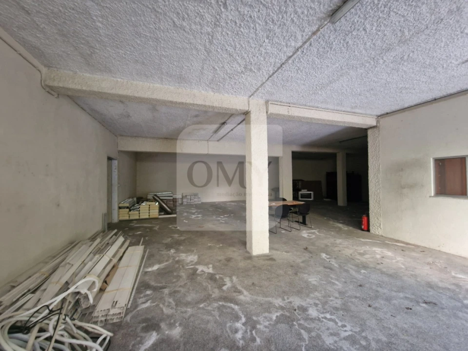 Armazém para Venda em Nossa Senhora da Conceição, São Pedro e São Dinis Foto 2