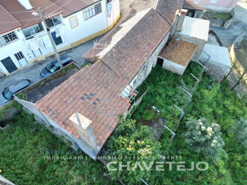 Moradia T3 para Venda em Casais e Alviobeira Foto 38