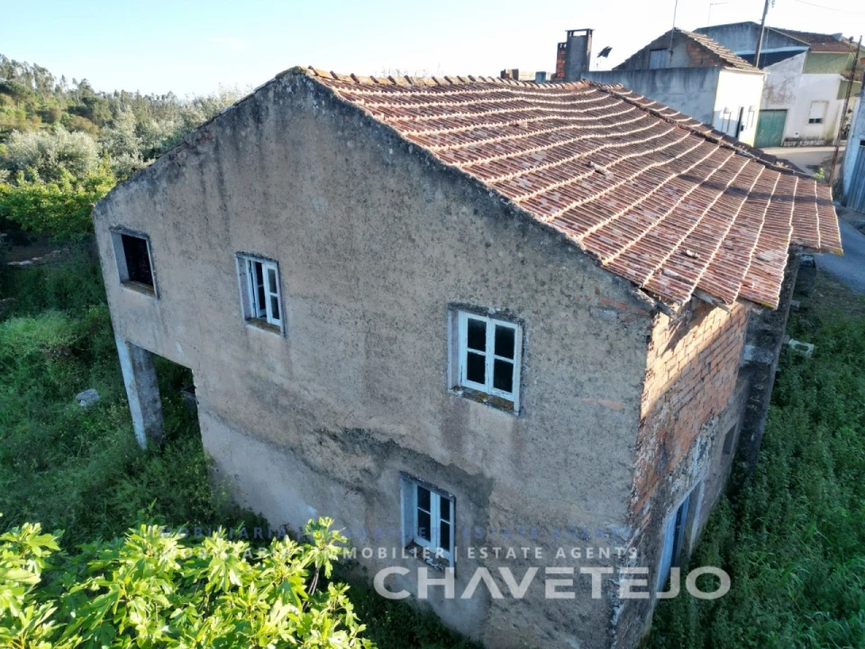 Moradia T3 para Venda em Casais e Alviobeira Foto 39